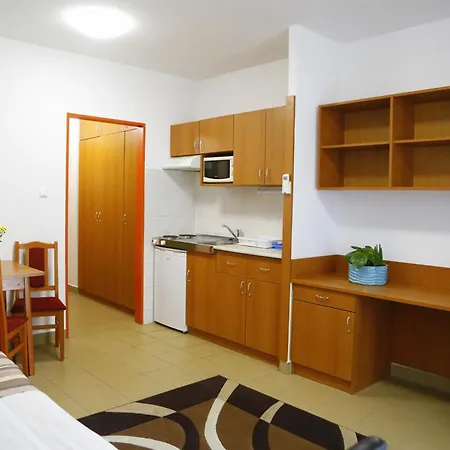 Auguszta 3* Debrecen