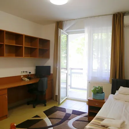 Auguszta 3* Debrecen