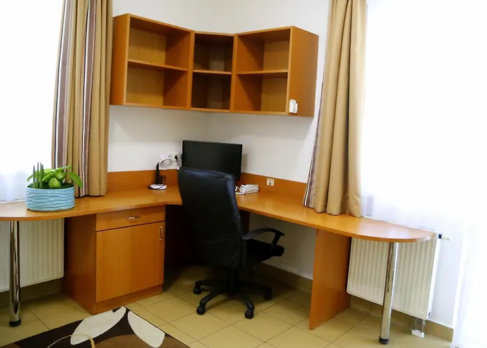 Auguszta Hotel 3*